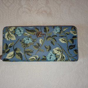 COPY - BRAND NEW Coach Pebbled Leather Zipper Clutch Wallet